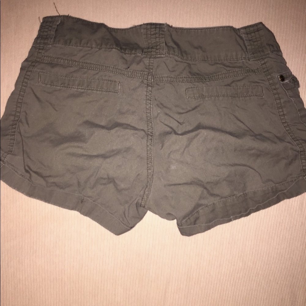 Shorts - Picture 2 of 2